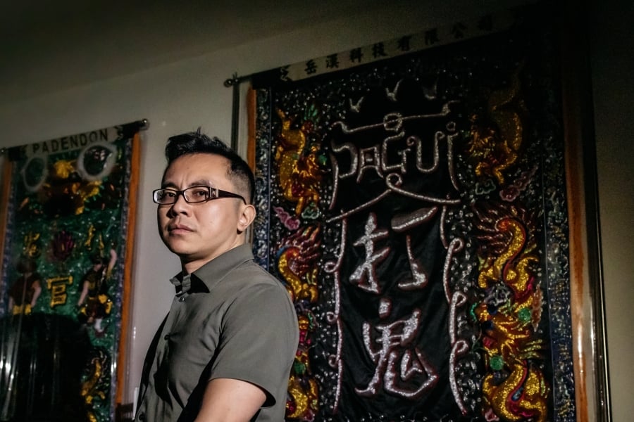以故事放大絕，用畫筆與主流對戰──《打鬼 PÀ GUì 》系列遊戲創作者林岳漢
